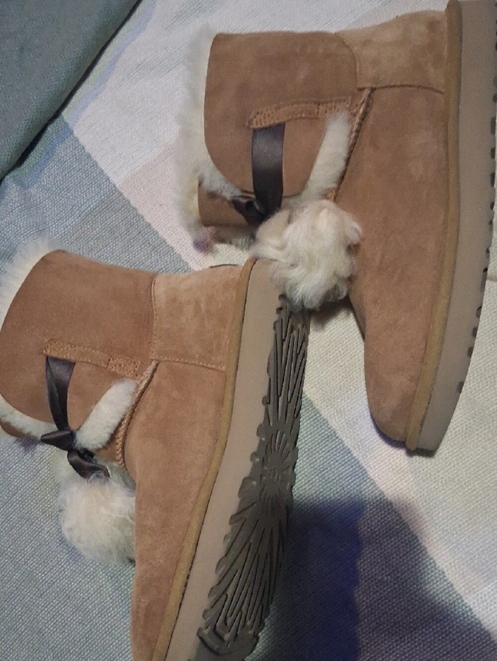 UGG Chestnut Brown Shearling-Lined Short Booties - Picture 5 of 16